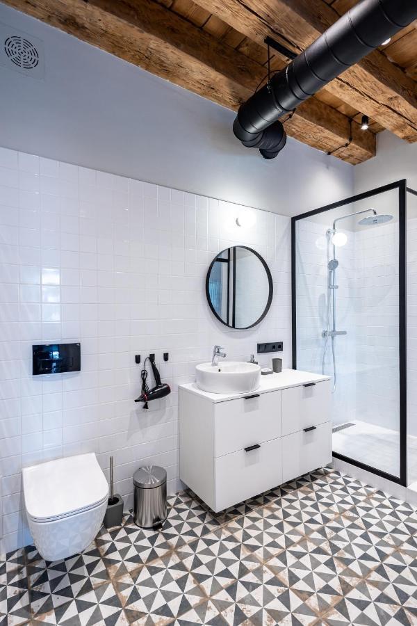 Onlviv Apartments Rynok Square 18/2 المظهر الخارجي الصورة