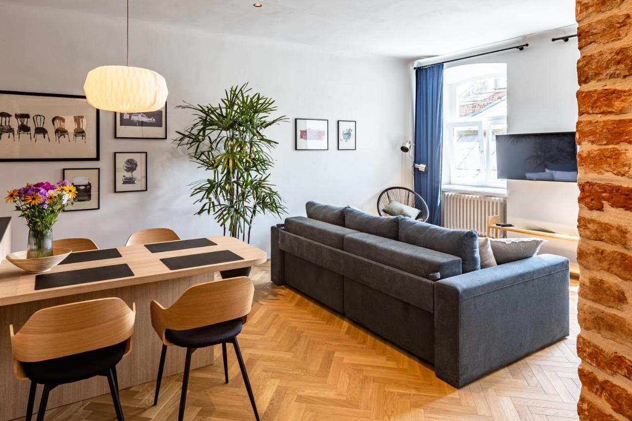 Onlviv Apartments Rynok Square 18/2 المظهر الخارجي الصورة
