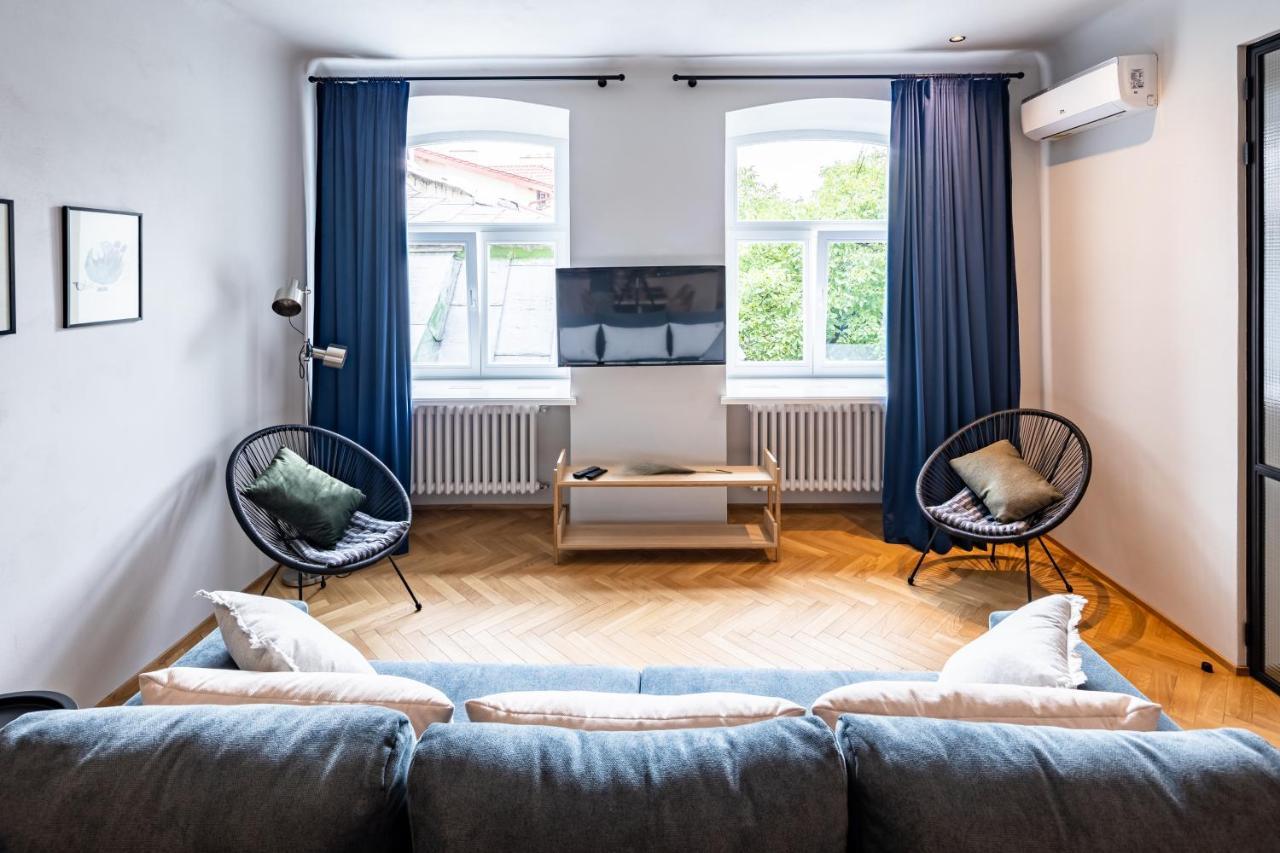 Onlviv Apartments Rynok Square 18/2 المظهر الخارجي الصورة