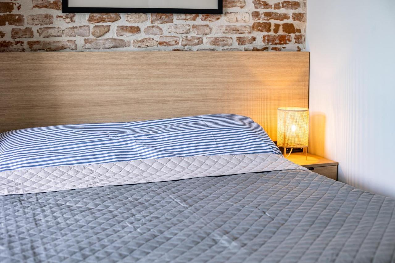 Onlviv Apartments Rynok Square 18/2 المظهر الخارجي الصورة