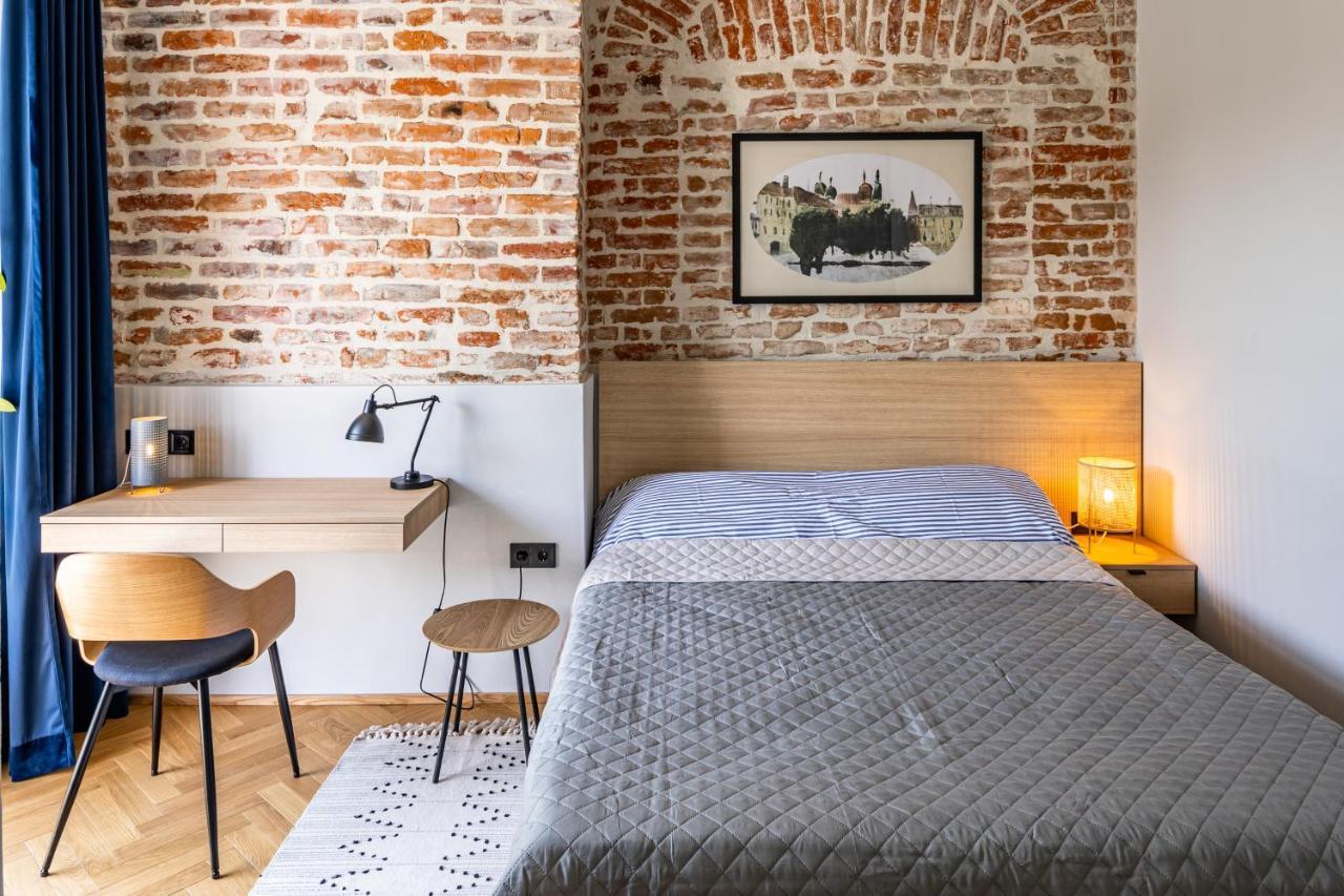 Onlviv Apartments Rynok Square 18/2 المظهر الخارجي الصورة